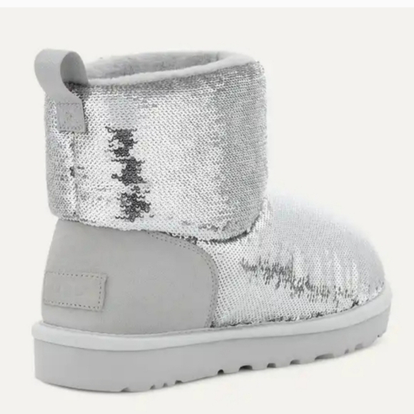 Ugg Classic Mini Mirror Ball Sequin Fur SN 1151291 Designer Winter Size 7 #137 - Picture 4 of 16